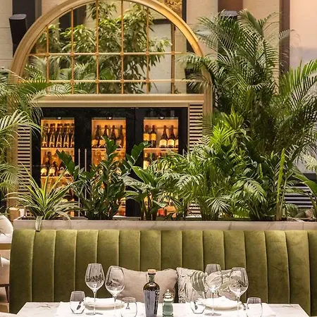 Palazzo Cordusio, A Gran Melia - The Leading Of The World 5*