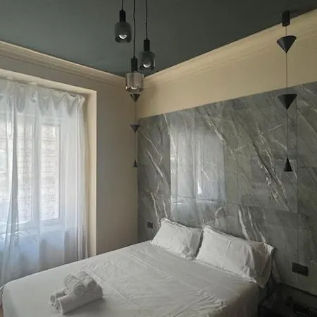 Flat In Duomo Apartment *