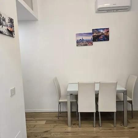 公寓 Magnoliaapartments - 18b Visconti Duomo 米兰