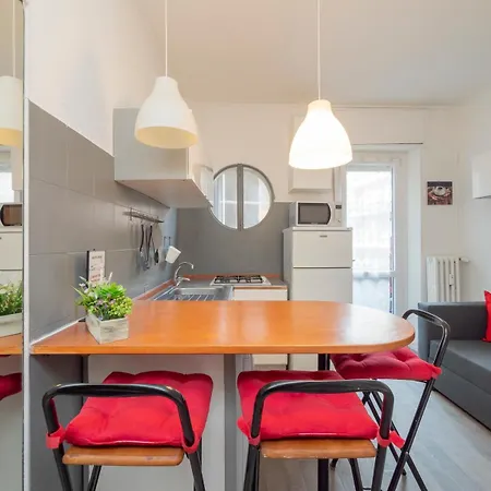 Apartamento Italstay - Sui Navigli - Pet Friendly Milán