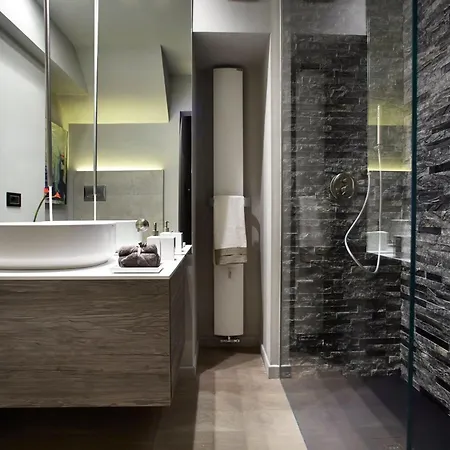 Luxury Design Downtown - Free Parking