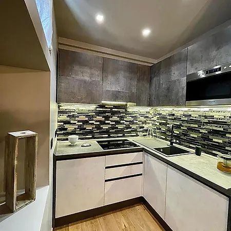 Apartment Luxury Art & Chromotherapy Downtown - Free Parking *