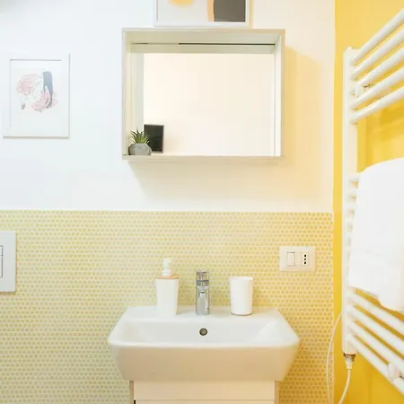 Isola 5 Minutes From Porta Garibaldi Station * Milán