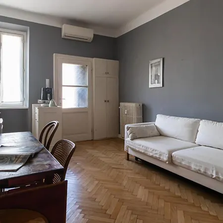 Italianway Easy - Rosmini 13 B *