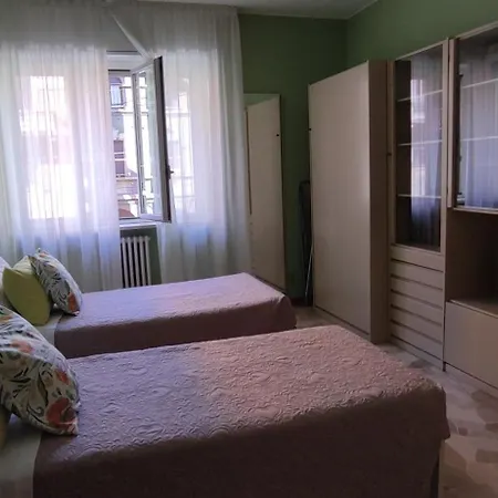 La Casa Di Chira Con Casa Silvestro Milán
