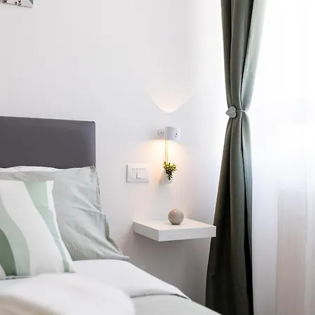 Luxury Navigli 米兰