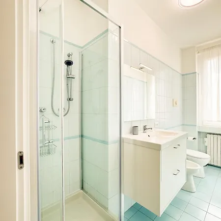 8th Floor - View * Milánó