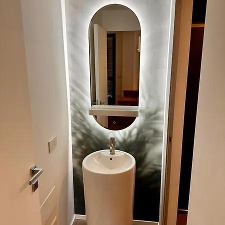 Navigli Relax With Private Balcony And Parking * Milan