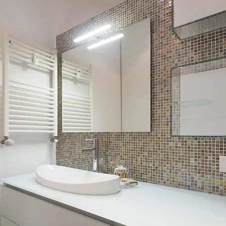 Apartment Bright In Porta Romana - Vannucci *