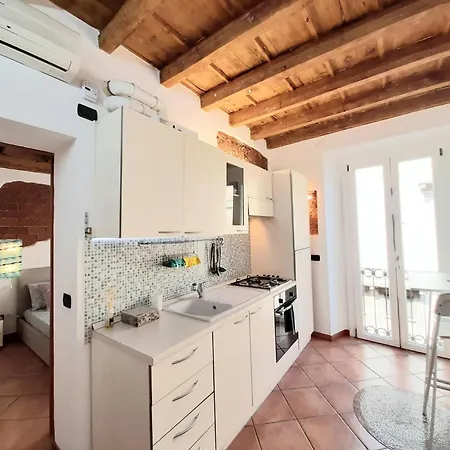 Lägenhet Bilocale Sforza Centro !! Milano