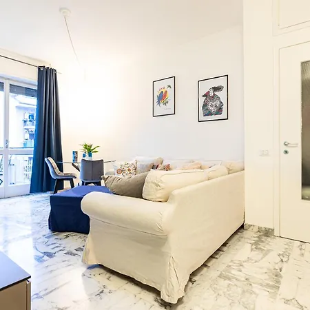 Piazza Gramsci Amazing With Balcony - Collection Daire *