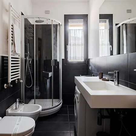 Niguarda M3 Apartman Milánó