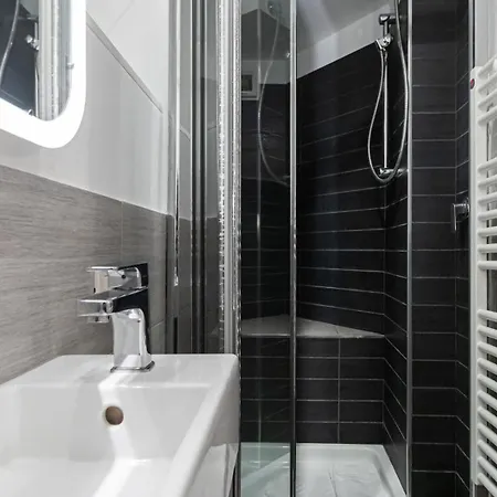 Carcano 27 Apartament