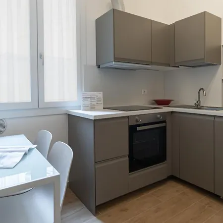 Lejlighed Italianway Easy - Frisi 8 B *