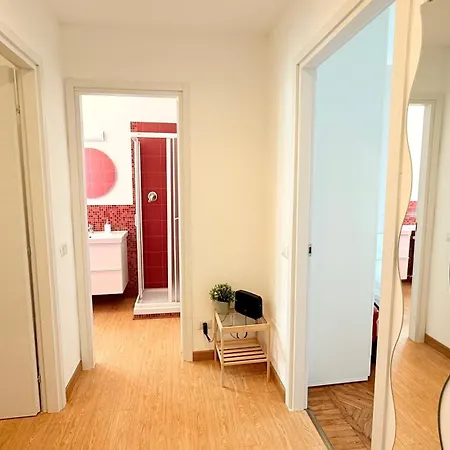 Apartment Urban Harmony - Near Duomo & Metro M4 *