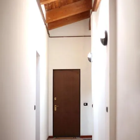 Casa * Milan