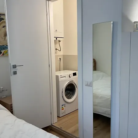 Number32milan Apartman *