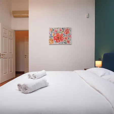 Apartment Primopiano - Pavia C *