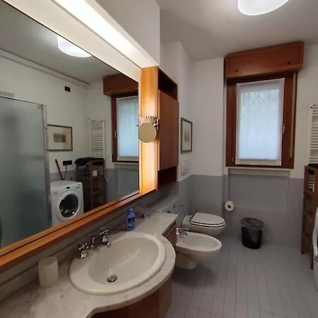 The Book Nook Apartment Milan