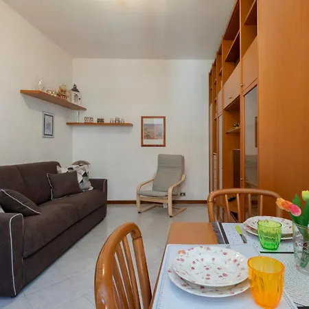 公寓 De Angeli San Siro Large Two-room