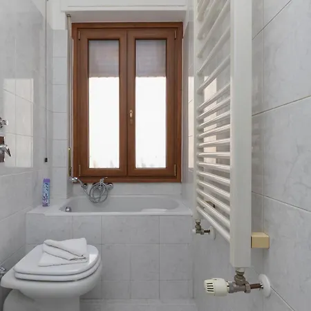 De Angeli San Siro Large Two-room 公寓