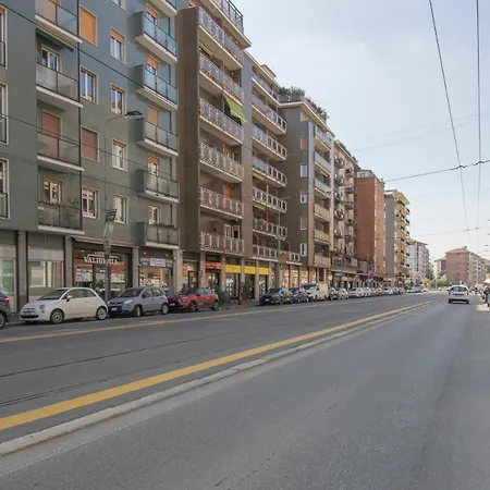 Daire De Angeli San Siro Large Two-room