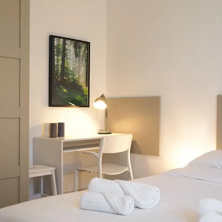 Primopiano Tadino A Apartment