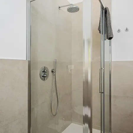 Classbnb - Just 400 Meters From Piazza Duomo Apartment *