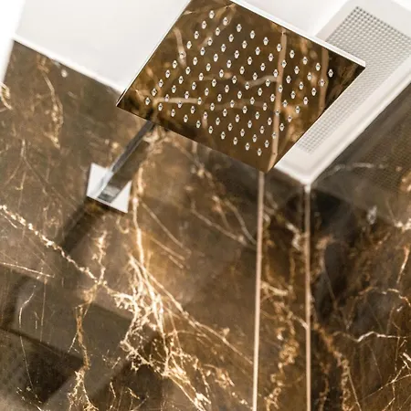 Daire Certosa District - Modern Flat & Free Box Parking *