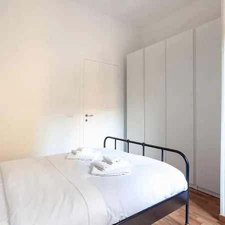 Renovated In The Center Of Daire