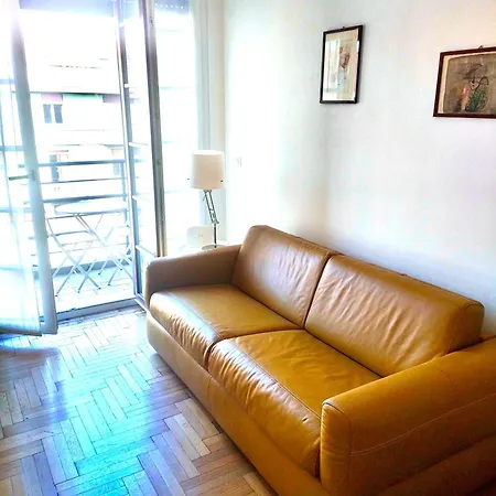 Homelovers Pretty Porta Venezia District Mm1 Milano