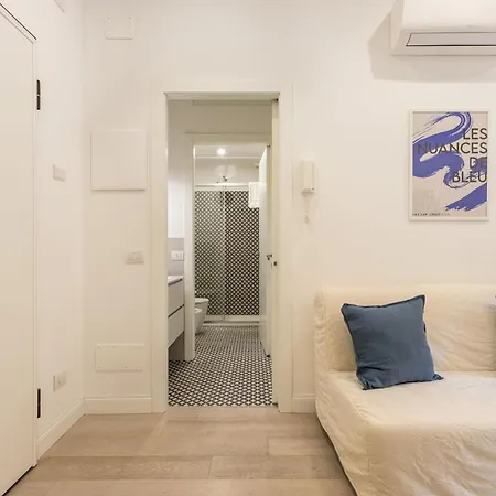 Apartamento Gorizia Modern One Bedroom By Halldis *