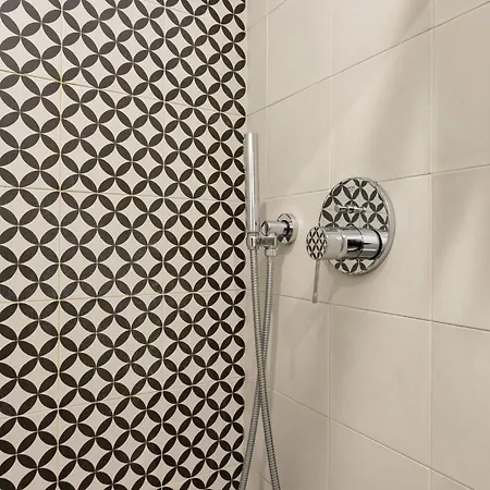 Gorizia Modern One Bedroom By Halldis