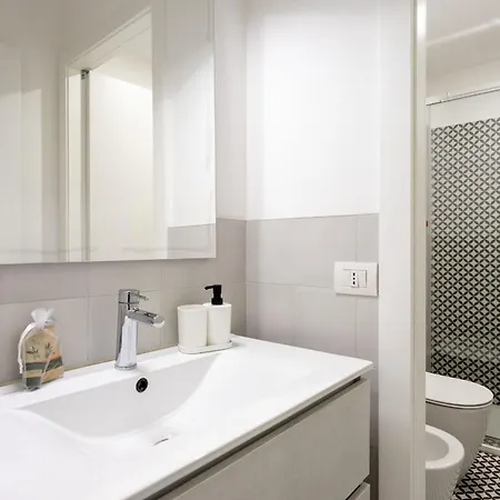 Apartment Gorizia Modern One Bedroom By Halldis