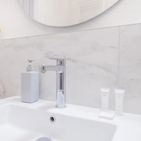 Easylife - Fantastico In Citta Studi