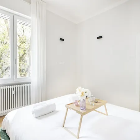 Easylife - - Pascoli 2 - Citta Studi Milano