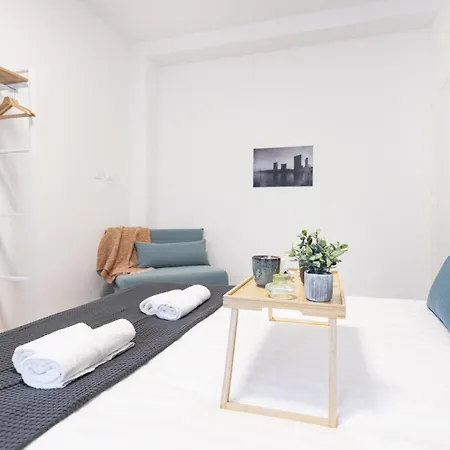 Easylife - - Cerano 6 - Tortona アパート ミラノ