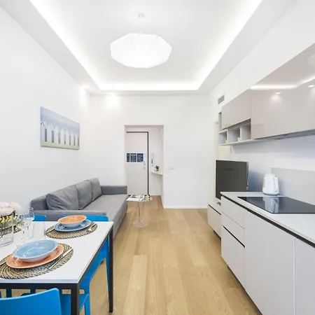 Eaylife - - Corso Italia 68p4 - Navigli * 밀라노