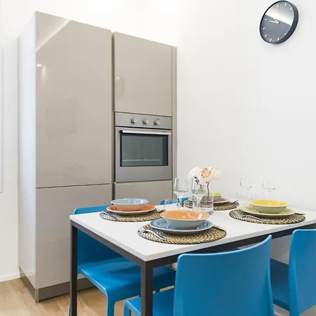 Apartament Eaylife - - Corso Italia 68p4 - Navigli *