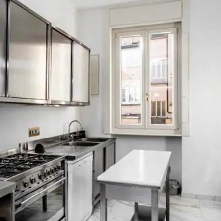 10 Minuti Dal Duomo - Elegante Domus Apartment *