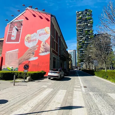 Isola Bosco Verticale *