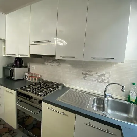 Lugano 2 S&s Home, Moderna E Tranquilla, Vicino Al Centro Di Milano, Con Parcheggio Gratuito Esterno Apartmán Milán