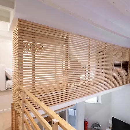 Modern Loft Just A Few Steps From Corso * מילאנו