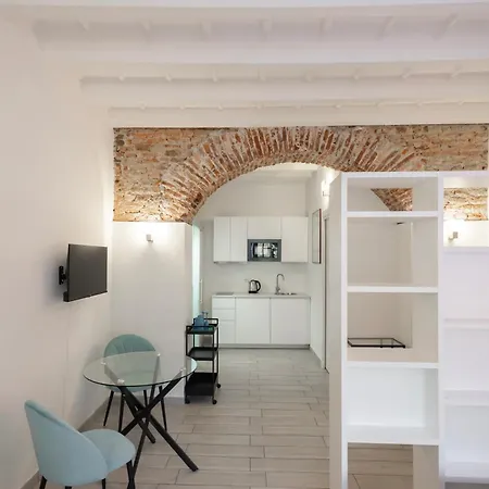 Flora 57 - Splendido Loft Nel Cuore Dei Navigli Апартаменты
