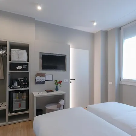 Ah - Duomo Signature Guest house Milan