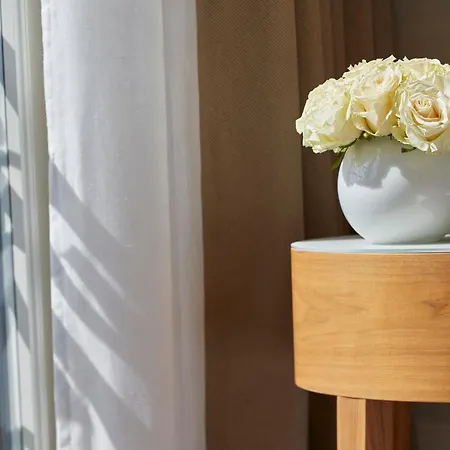 Mandarin Oriental,