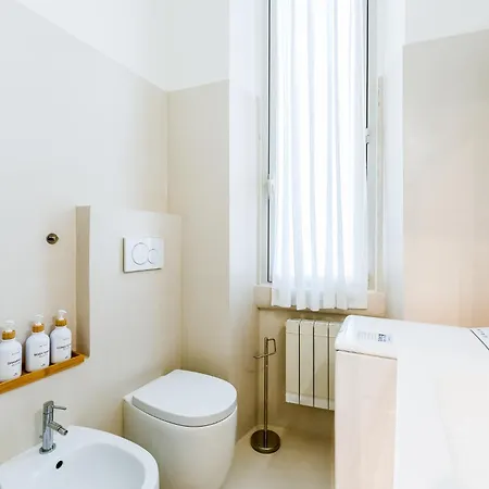 Comfort Flat- Navigli, Duomo アパート