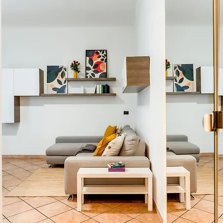 Comfort Flat- Navigli, Duomo アパート *