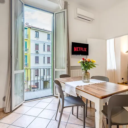 Charming - Navigli, Duomo Apartamento
