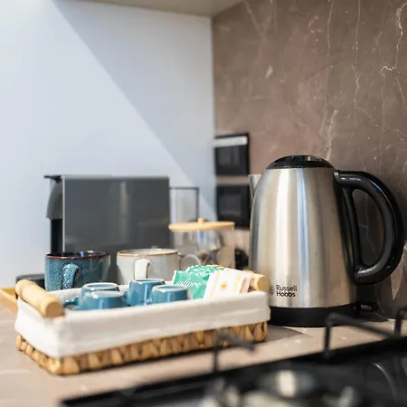 アパート Comfort Flat- Navigli, Duomo ミラノ